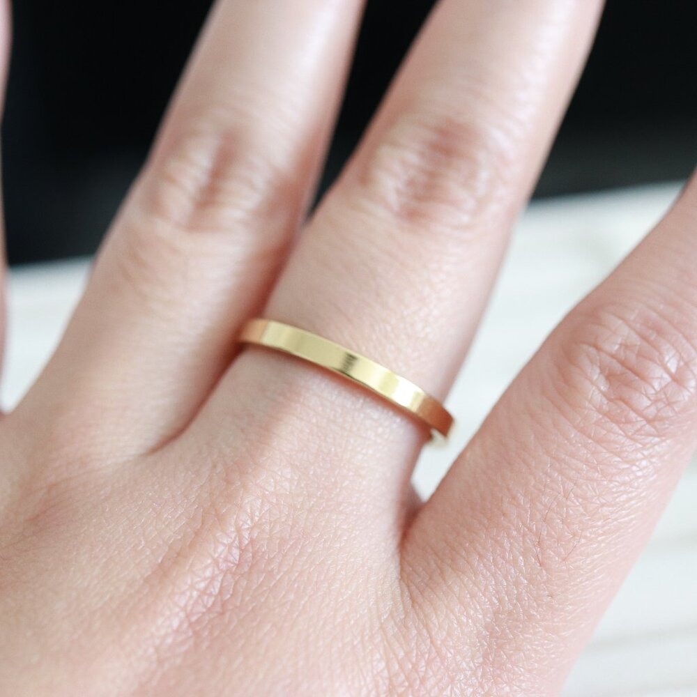 GD5 2mm Men/Women Square Edge 18K Gold Plated Wedding Band Ring Stainless Steel